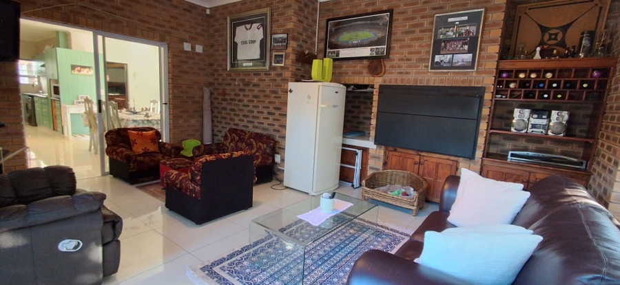 4 Bedroom Property for Sale in Diaz Beach Western Cape